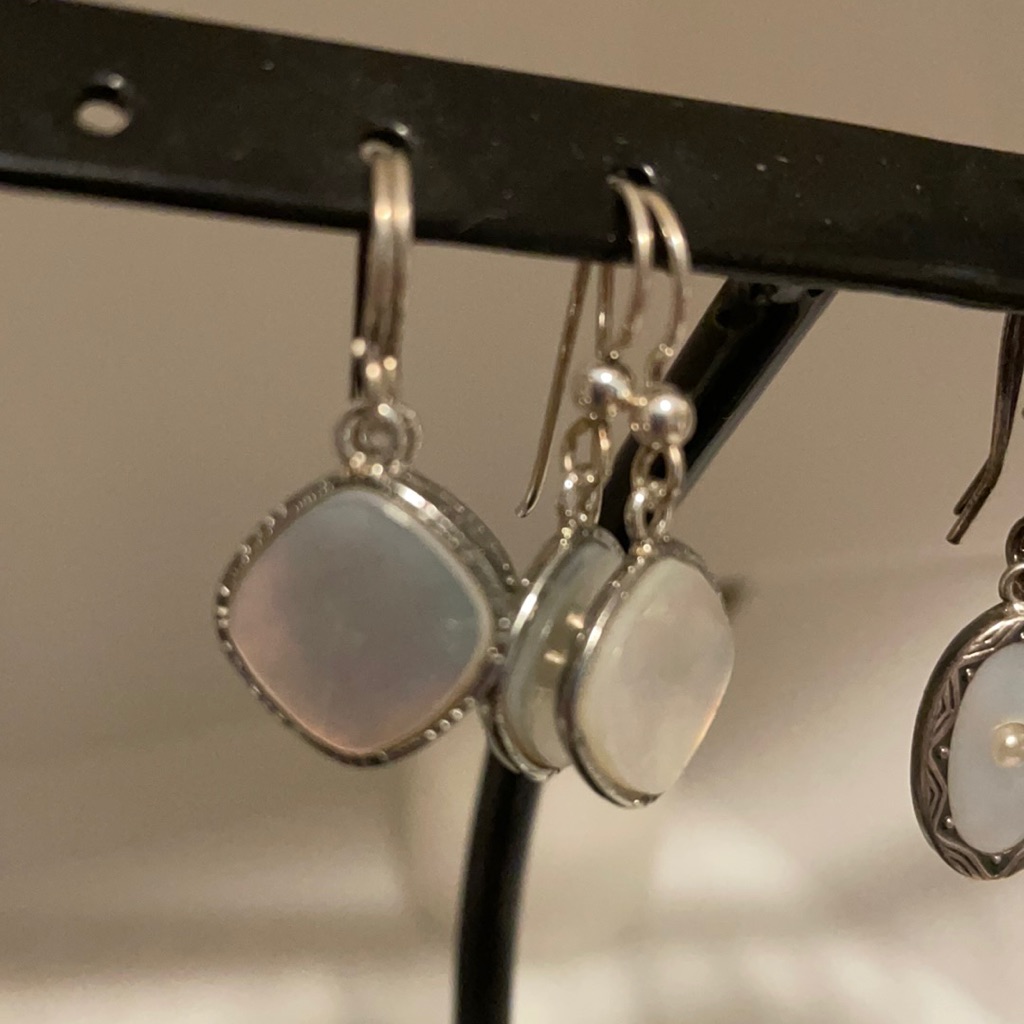Art Deco Mother Of Pearl Earrings With Sterling Silver Ball Accent Ear Wires 89$